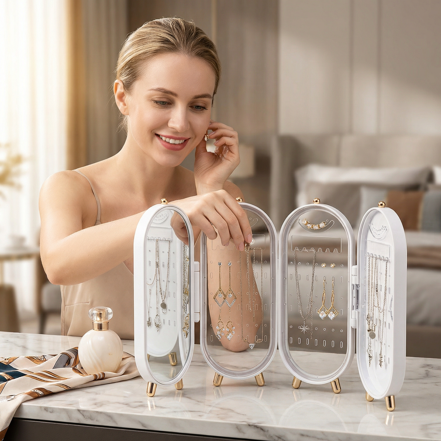 Elegant Jewelry Storage Box With Mirror